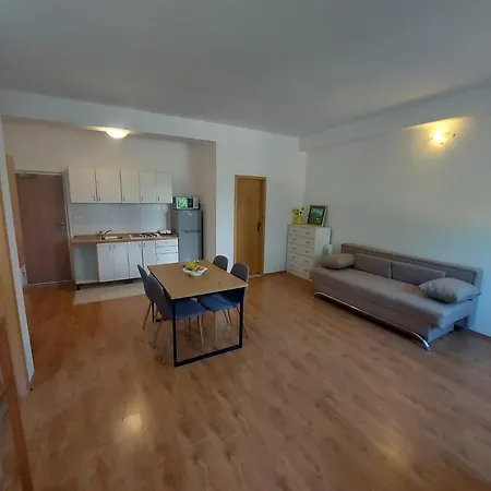 Apartmani Neva Makarska Exterior photo