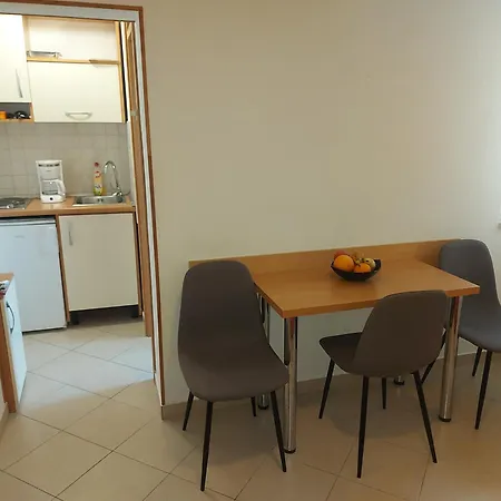Apartmani Neva Makarska Exterior photo
