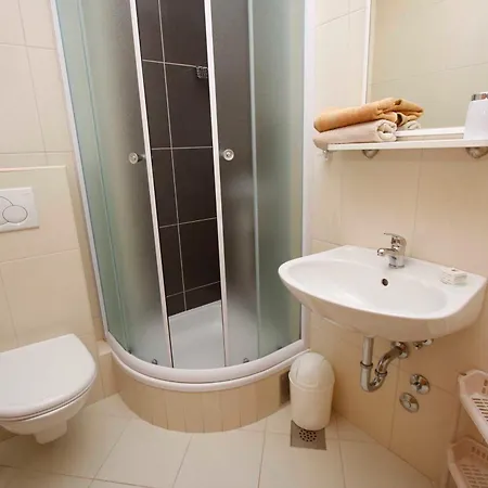 Apartmani Neva Makarska Exterior photo