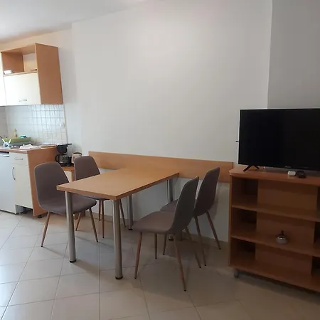 Apartmani Neva Makarska Exterior photo