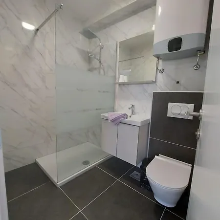 Apartmani Neva Makarska Exterior photo
