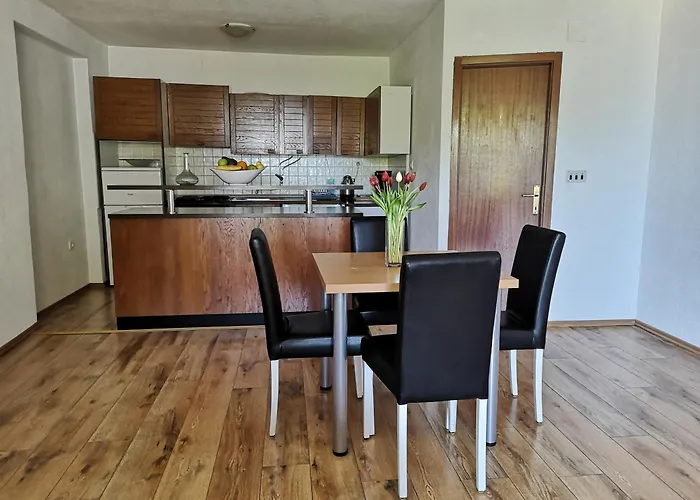 Apartmani Neva